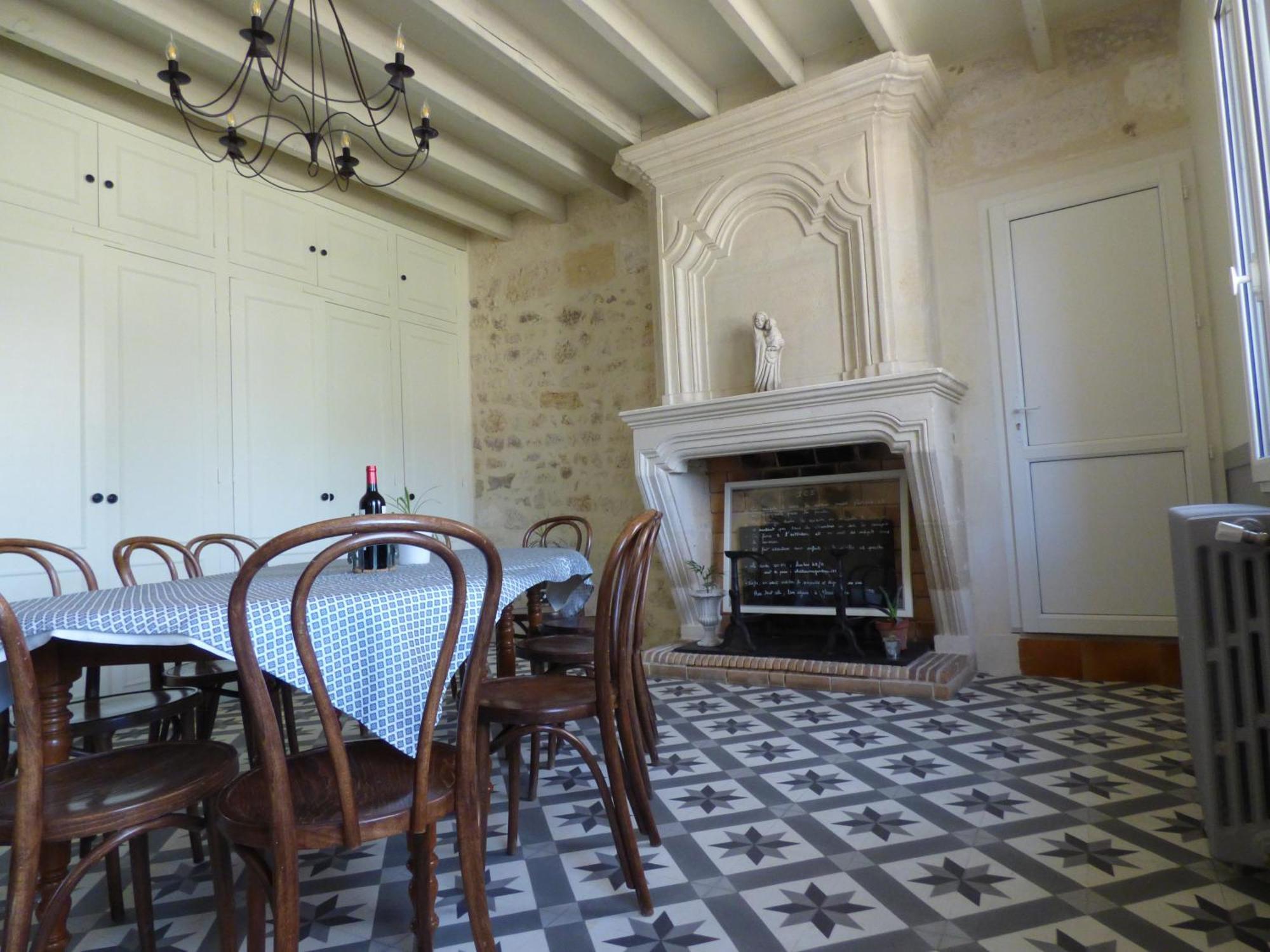 Chateau Magondeau Saillans  Bagian luar foto